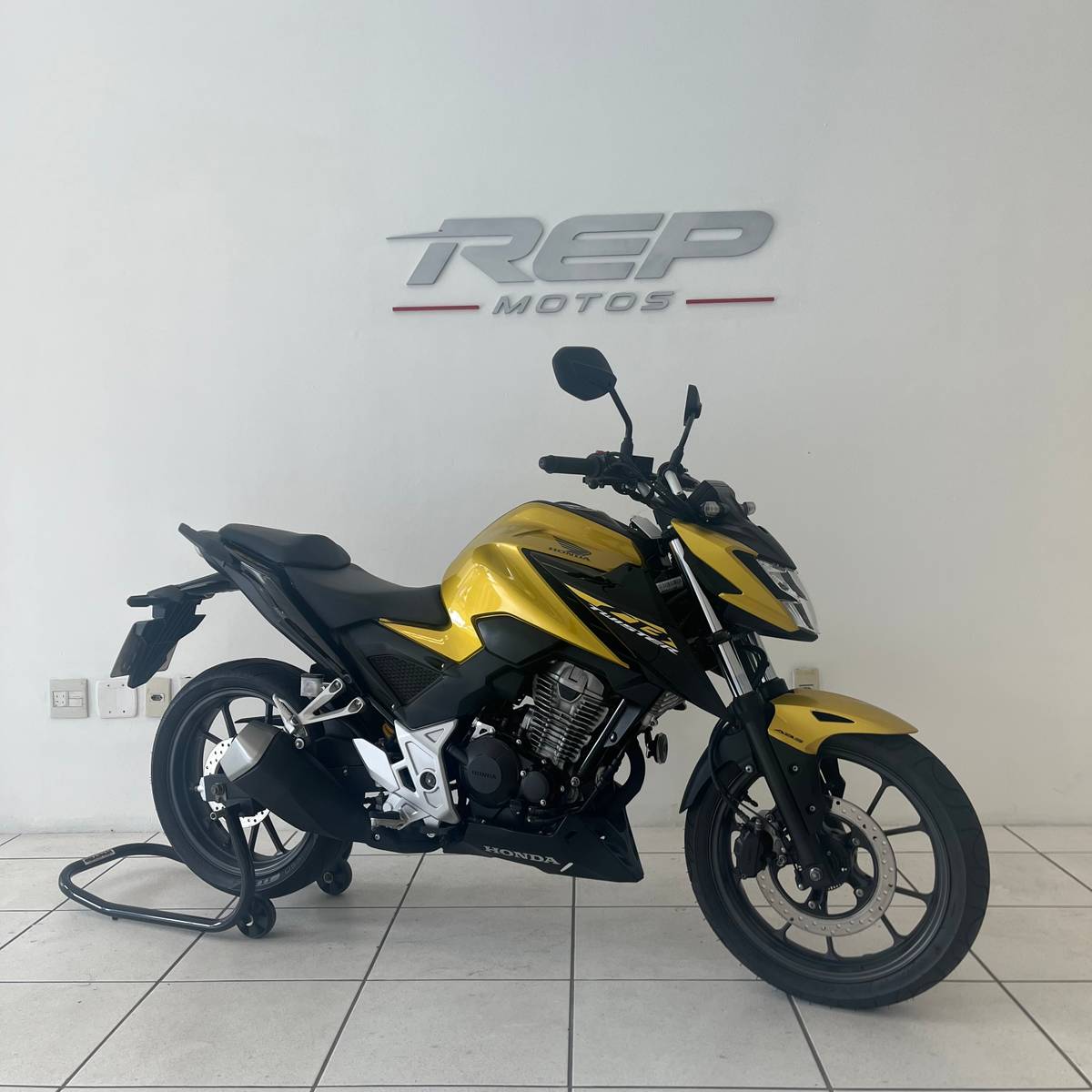 HONDA CB 300F Twister Flex cb 300